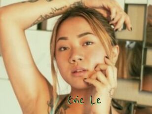 Evie_Le