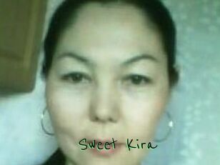 Sweet_Kira_